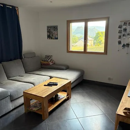 Le Cocon Des Volcans D'auvergne Villa *