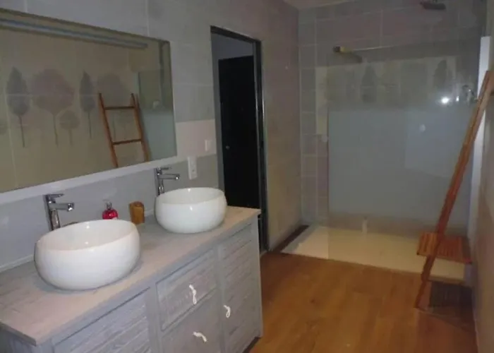 Le Cocon Des Volcans D'auvergne La Chapelle-d'Aligne